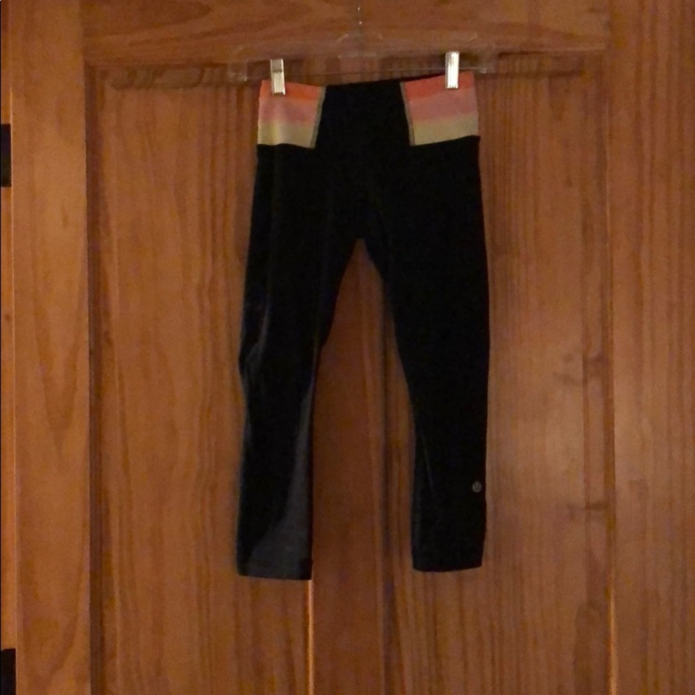 Xs 3/4 quarter length leggings lulu lemon